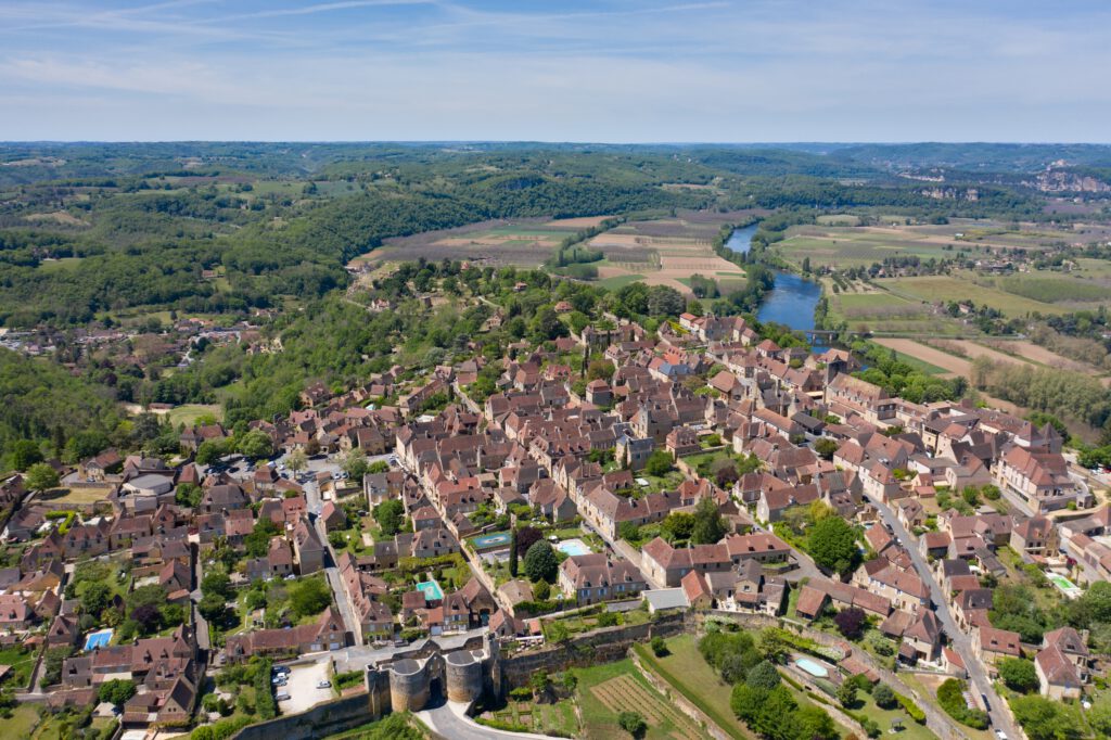 Vue aérienne de Domme, Bastide du Périgord noir